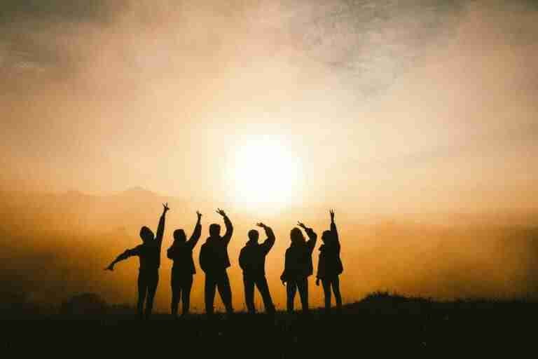 chang-duong-Sj0iMtq_Z4w-unsplash | Professionelles Coaching in Düsseldorf – Bobach Coaching & Consulting Symbolbild für ein erfolgreiches Team durch Mitarbeitercoaching
